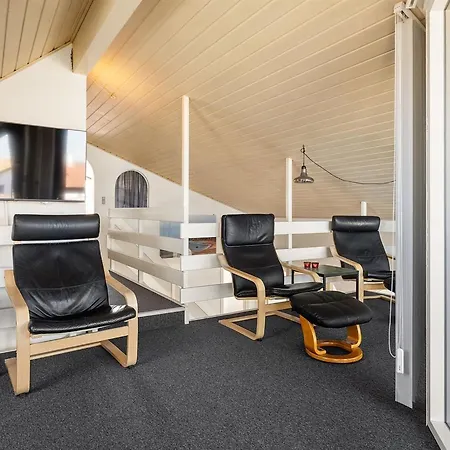Flugha - 190m From The Sea By Interhome